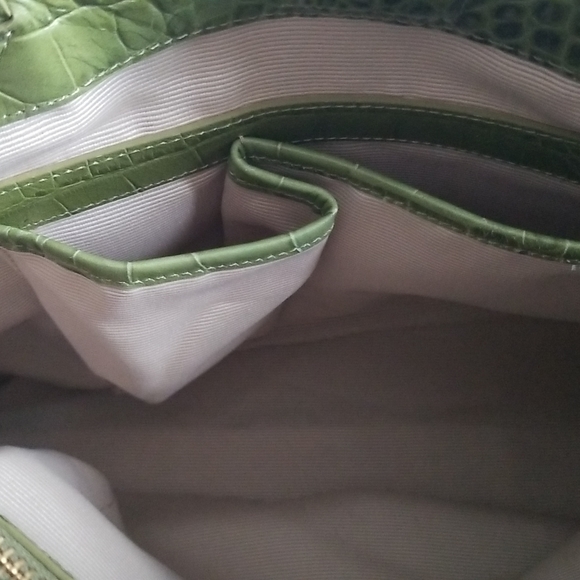 Ann Taylor Genuine Leather Olive Green Handbag - Picture 8 of 9